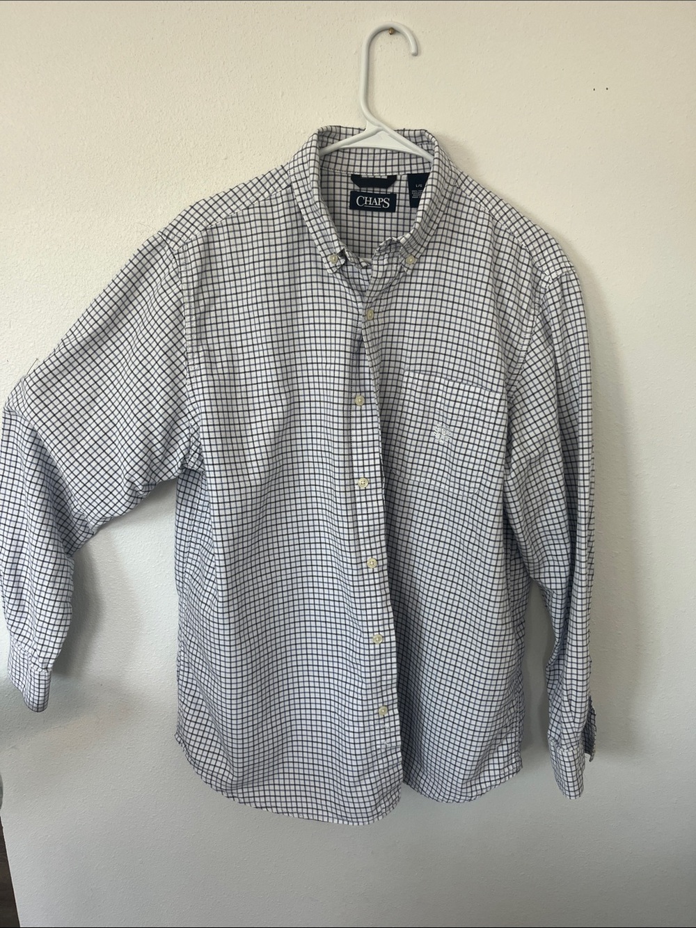 Chaps Men’s White and Blue Grid Button-Down Shirt
